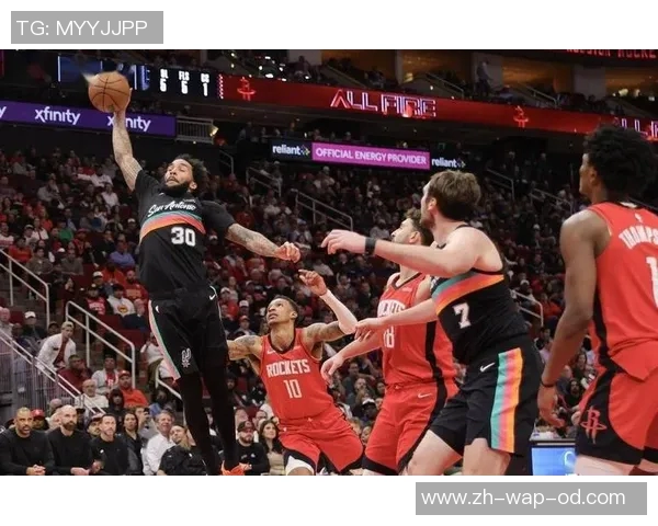 热火与马刺激战第5场争夺总冠军的关键时刻与精彩瞬间回顾 热火与马刺激战第5场争夺总冠军的关键时刻与精彩瞬间回顾